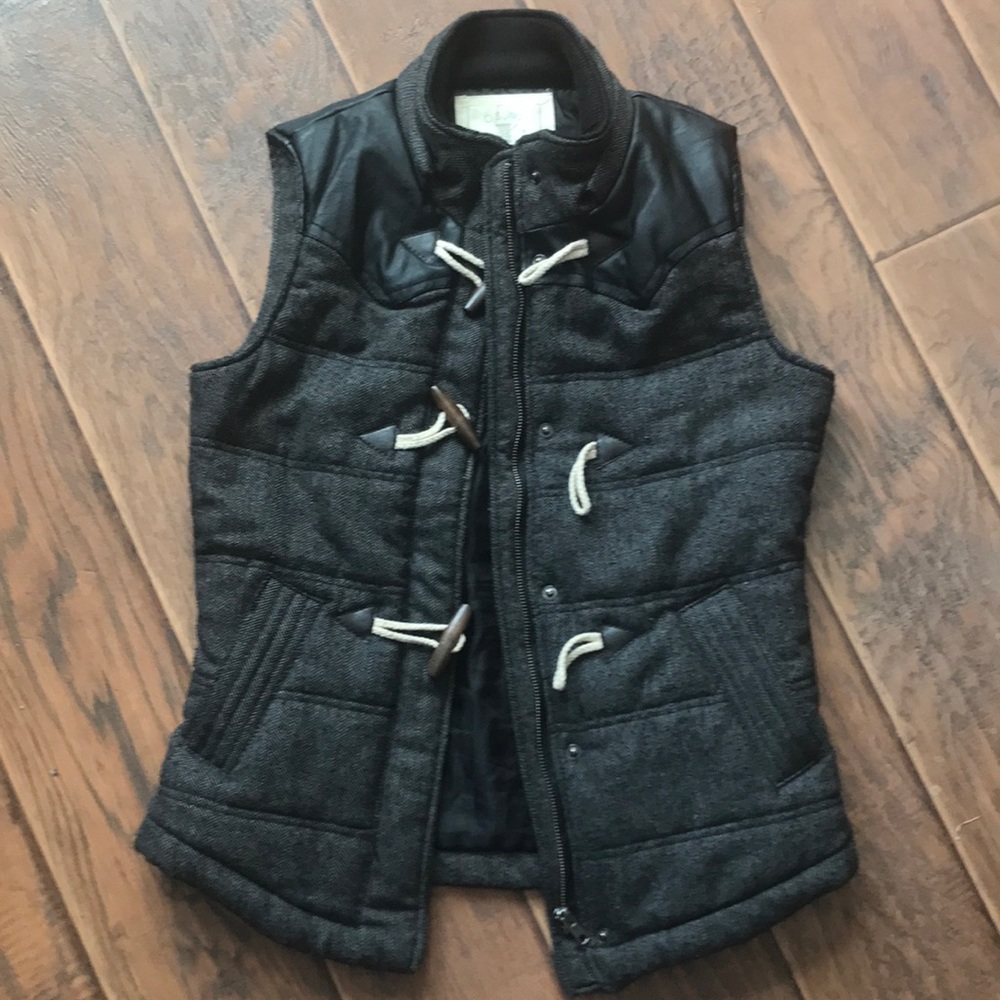 Super cute vest